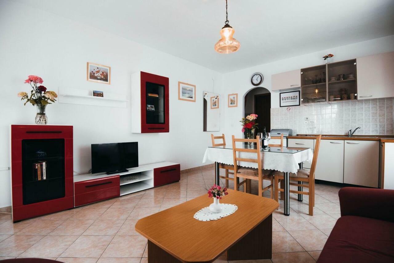 Apartmani Tamaris Vodice Buitenkant foto