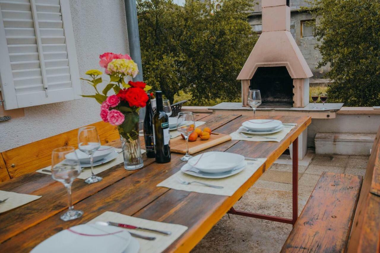 Apartmani Tamaris Vodice Buitenkant foto