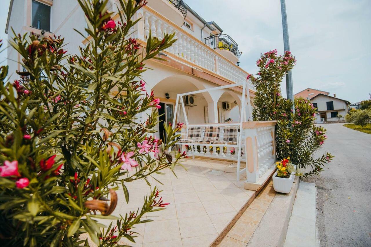 Apartmani Tamaris Vodice Buitenkant foto