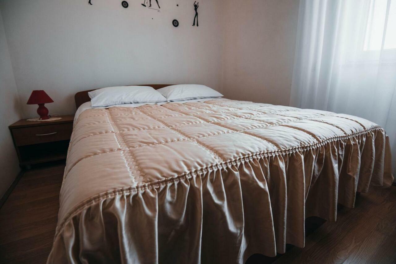 Apartmani Tamaris Vodice Buitenkant foto