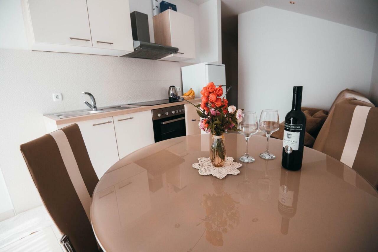 Apartmani Tamaris Vodice Buitenkant foto