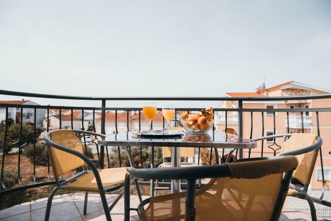 Apartmani Tamaris Vodice Buitenkant foto