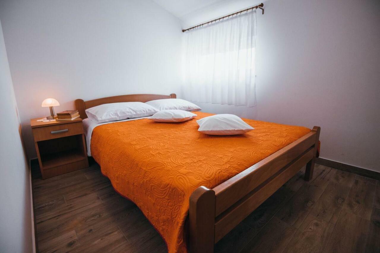 Apartmani Tamaris Vodice Buitenkant foto
